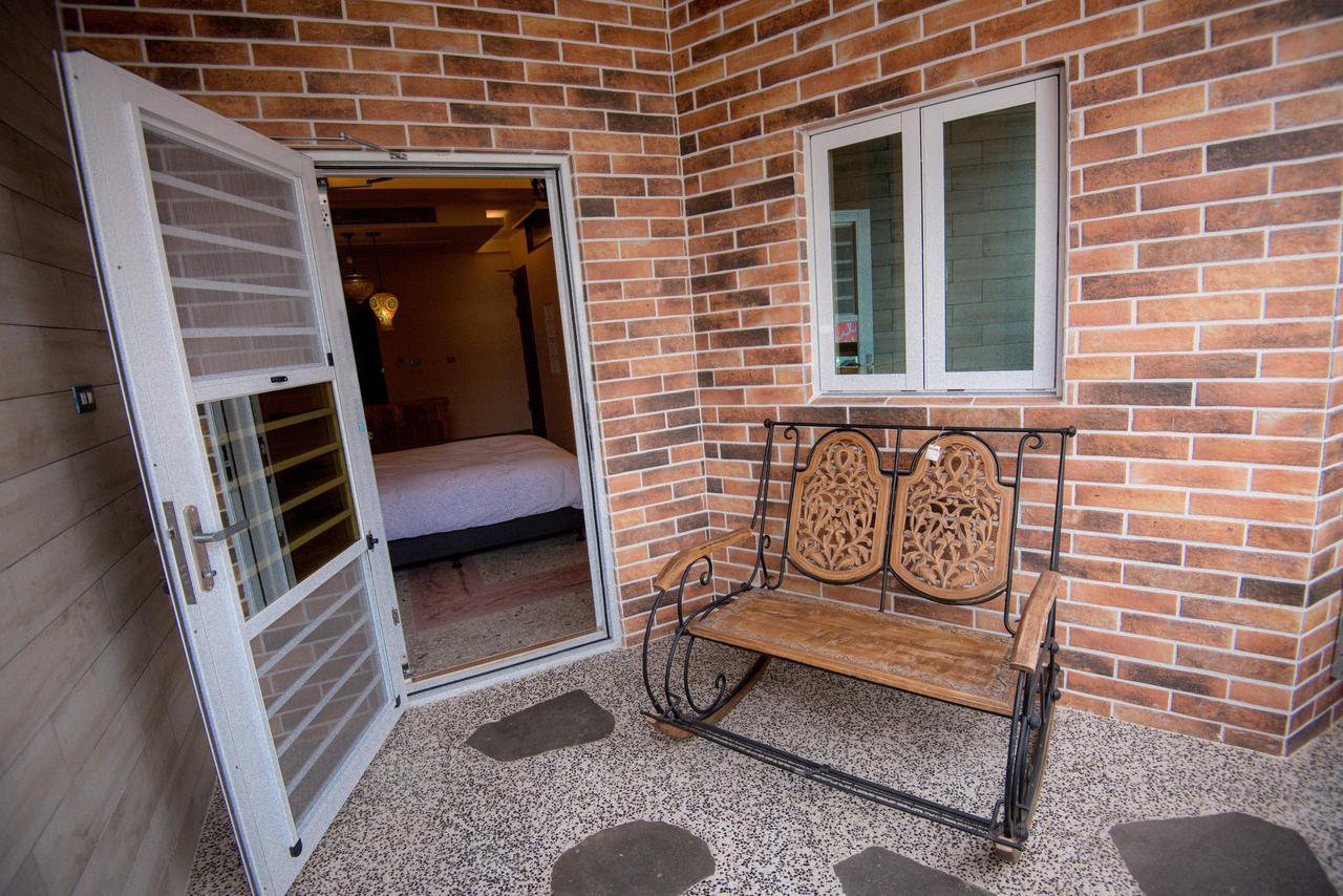 Ripoll'Es Homestay Chishang Bagian luar foto