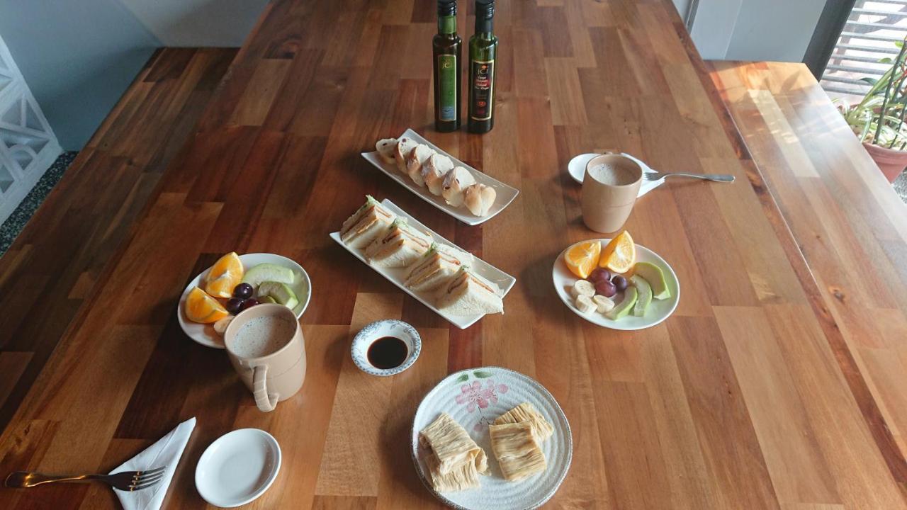 Ripoll'Es Homestay Chishang Bagian luar foto